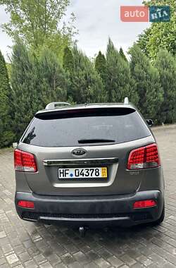 Внедорожник / Кроссовер Kia Sorento 2010 в 