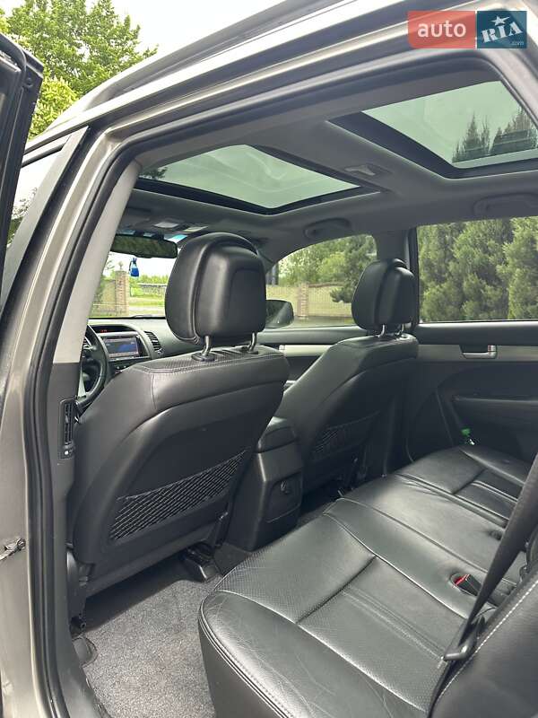 Позашляховик / Кросовер Kia Sorento 2010 в Городку