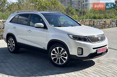Позашляховик / Кросовер Kia Sorento 2015 в 