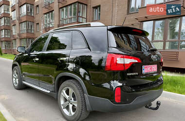 Внедорожник / Кроссовер Kia Sorento 2014 в 