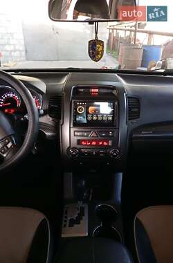 Внедорожник / Кроссовер Kia Sorento 2011 в 