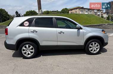 Внедорожник / Кроссовер Kia Sorento 2010 в 