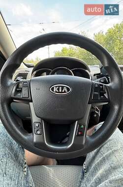 Внедорожник / Кроссовер Kia Sorento 2010 в 