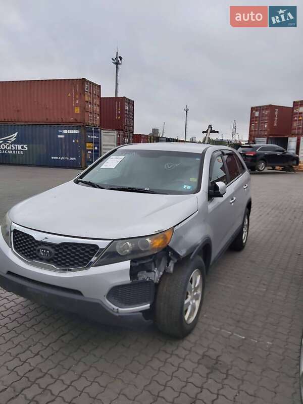 Позашляховик / Кросовер Kia Sorento 2010 в Дніпрі