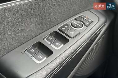 Внедорожник / Кроссовер Kia Sorento 2018 в 