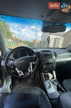 Внедорожник / Кроссовер Kia Sorento 2012 в 