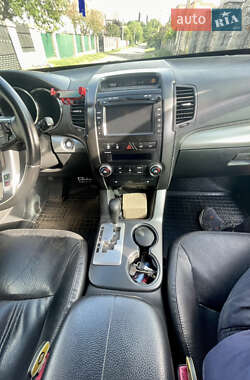 Внедорожник / Кроссовер Kia Sorento 2012 в 