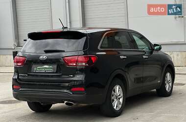 Внедорожник / Кроссовер Kia Sorento 2019 в 