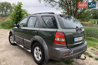 Внедорожник / Кроссовер Kia Sorento 2004 в 