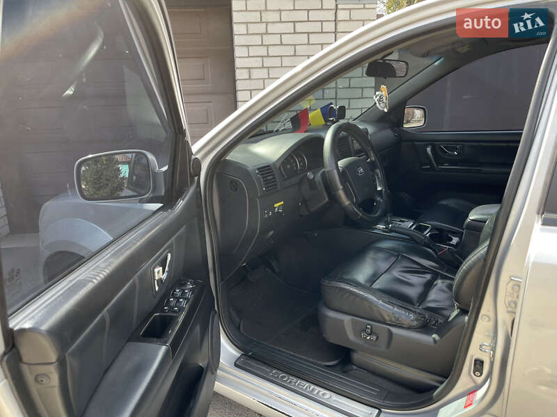Внедорожник / Кроссовер Kia Sorento 2007 в Харькове