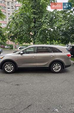 Внедорожник / Кроссовер Kia Sorento 2015 в Киеве