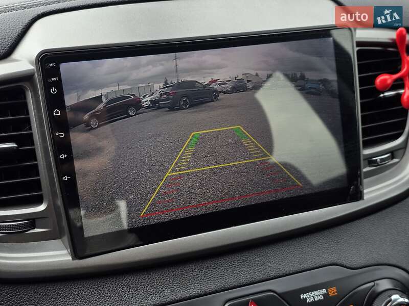 Внедорожник / Кроссовер Kia Sorento 2015 в Тернополе