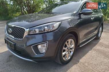 Позашляховик / Кросовер Kia Sorento 2015 в 