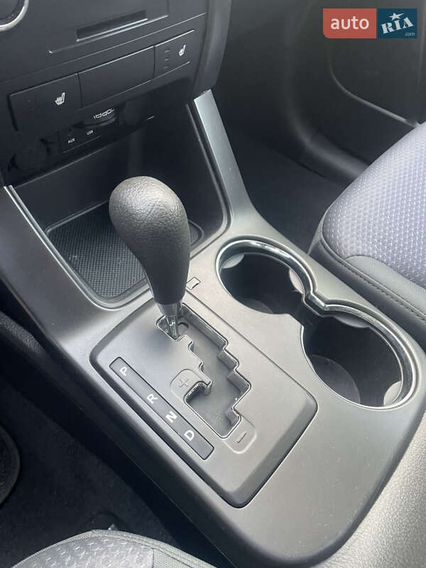 Внедорожник / Кроссовер Kia Sorento 2012 в Конотопе