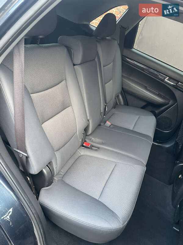 Внедорожник / Кроссовер Kia Sorento 2012 в Конотопе