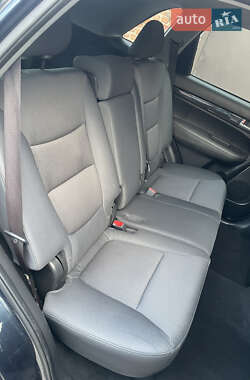 Внедорожник / Кроссовер Kia Sorento 2012 в 