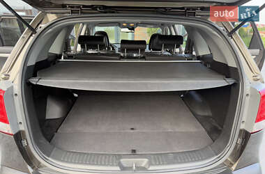 Позашляховик / Кросовер Kia Sorento 2010 в 