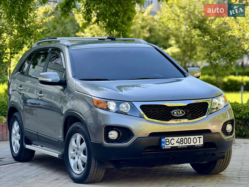 Внедорожник / Кроссовер Kia Sorento 2010 в Выгоде