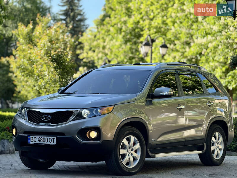 Внедорожник / Кроссовер Kia Sorento 2010 в Выгоде