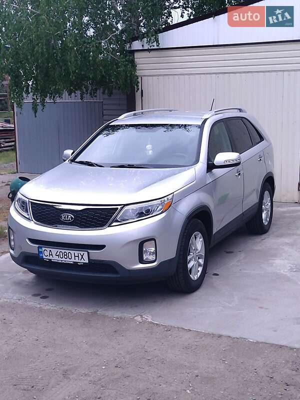Внедорожник / Кроссовер Kia Sorento 2014 в 