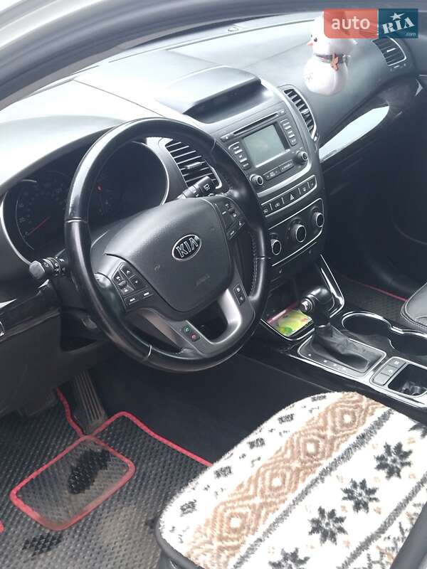 Позашляховик / Кросовер Kia Sorento 2014 в Черкасах