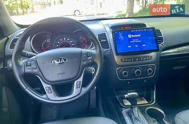 Внедорожник / Кроссовер Kia Sorento 2013 в 