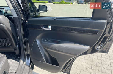 Внедорожник / Кроссовер Kia Sorento 2014 в 
