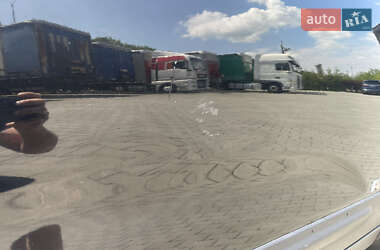 Внедорожник / Кроссовер Kia Sorento 2014 в 