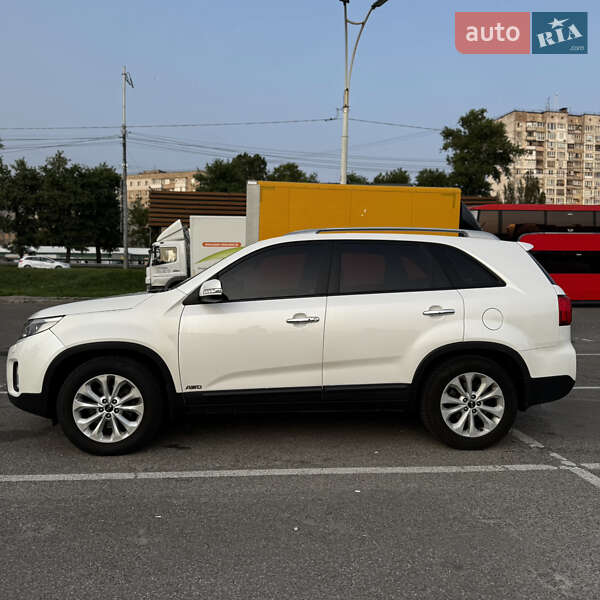 Внедорожник / Кроссовер Kia Sorento 2014 в Киеве