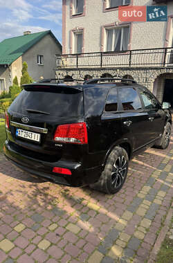 Внедорожник / Кроссовер Kia Sorento 2012 в 
