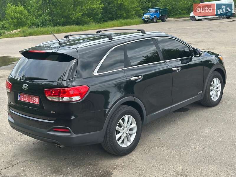 Позашляховик / Кросовер Kia Sorento 2016 в Самборі