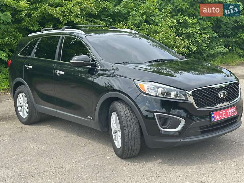 Позашляховик / Кросовер Kia Sorento 2016 в Самборі