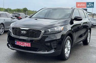 Внедорожник / Кроссовер Kia Sorento 2019 в 