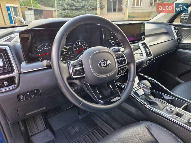 Внедорожник / Кроссовер Kia Sorento 2021 в Днепре
