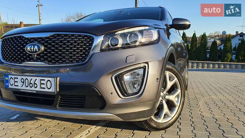 Позашляховик / Кросовер Kia Sorento 2015 в Чернівцях