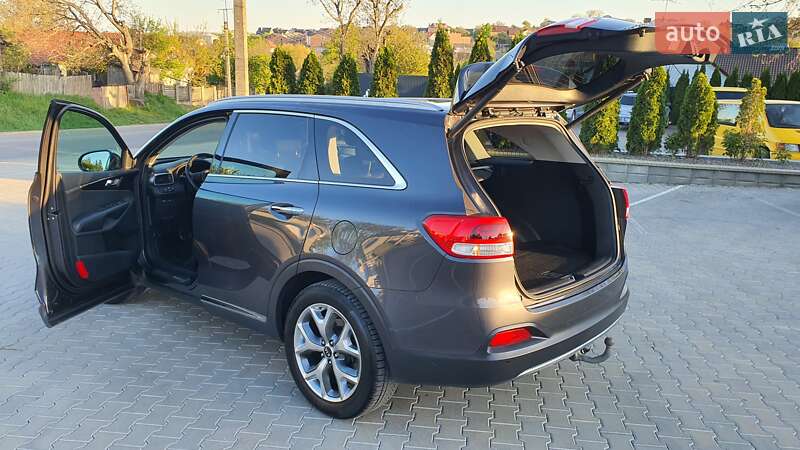 Позашляховик / Кросовер Kia Sorento 2015 в Чернівцях