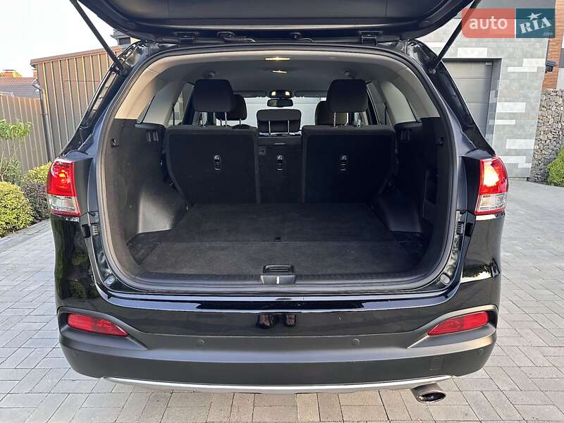 Позашляховик / Кросовер Kia Sorento 2017 в Києві
