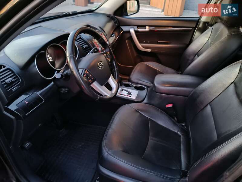 Позашляховик / Кросовер Kia Sorento 2010 в Коломиї