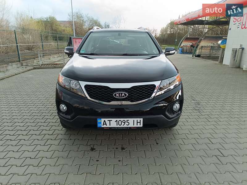 Позашляховик / Кросовер Kia Sorento 2010 в Коломиї