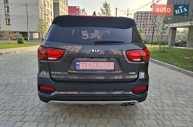 Внедорожник / Кроссовер Kia Sorento 2019 в 