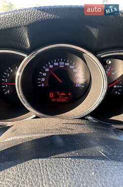 Внедорожник / Кроссовер Kia Sorento 2012 в 