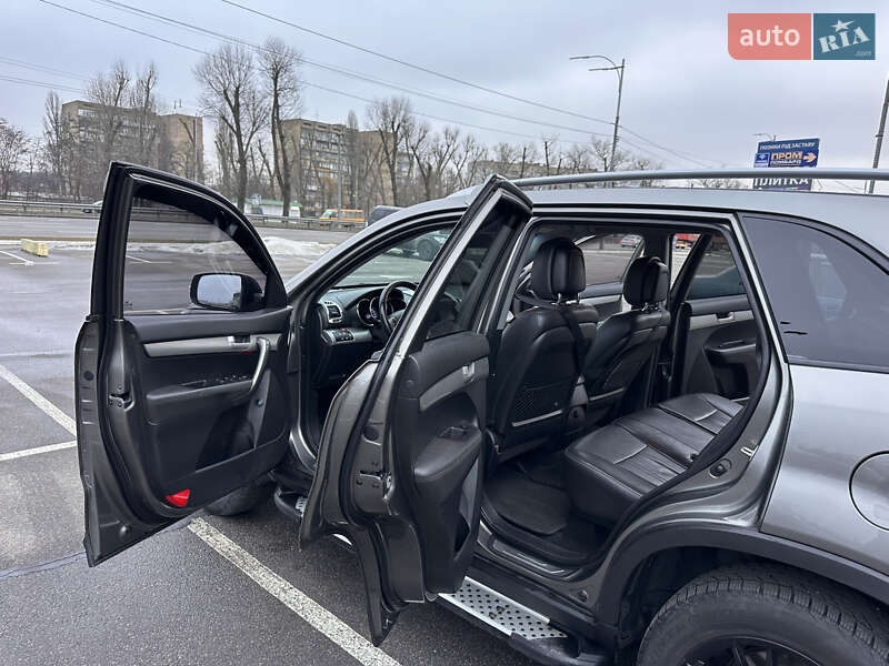 Позашляховик / Кросовер Kia Sorento 2012 в Києві