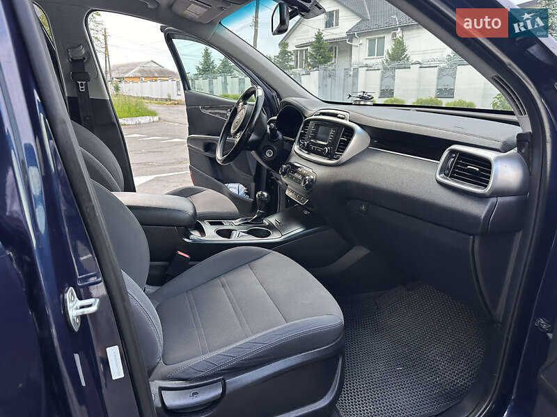 Внедорожник / Кроссовер Kia Sorento 2016 в Виннице