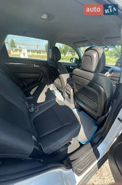 Внедорожник / Кроссовер Kia Sorento 2014 в 