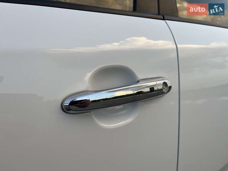 Позашляховик / Кросовер Kia Sorento 2013 в Бродах