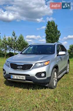 Внедорожник / Кроссовер Kia Sorento 2012 в 