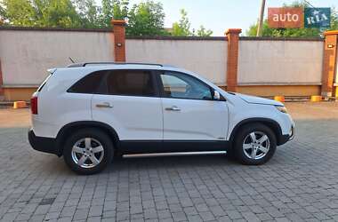 Внедорожник / Кроссовер Kia Sorento 2011 в 