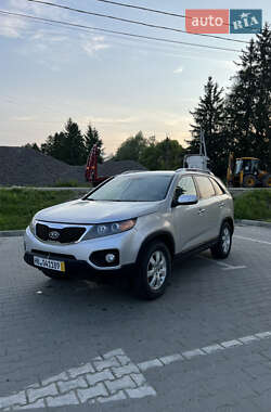 Внедорожник / Кроссовер Kia Sorento 2012 в Старом Самборе