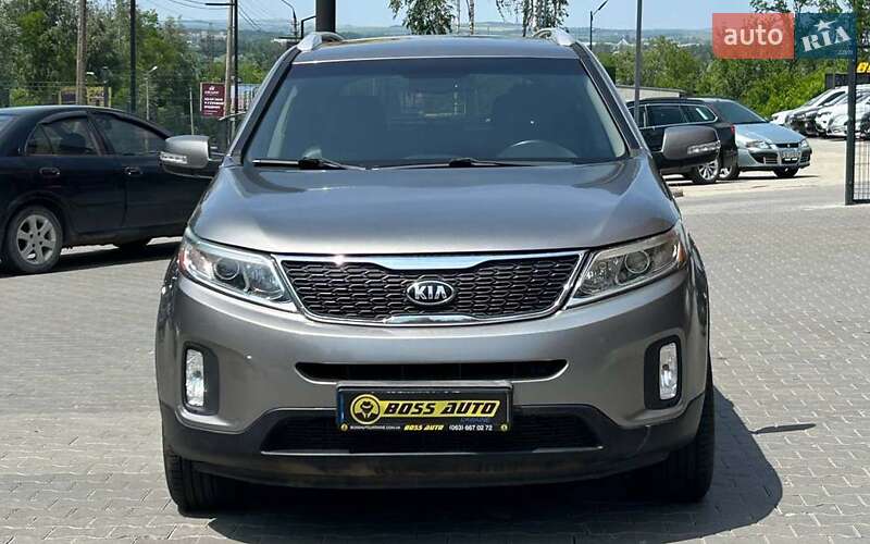 Внедорожник / Кроссовер Kia Sorento 2014 в Черновцах