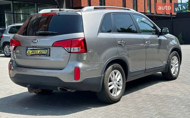 Внедорожник / Кроссовер Kia Sorento 2014 в Черновцах